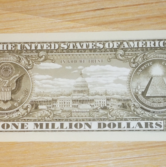 $1000000 Dollar Bill Miss Liberty For Gifts and Fun - Picture 6 of 6